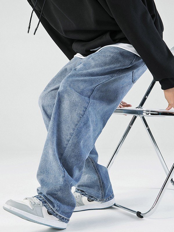 Jeans sueltos con lavado básico para hombre-1