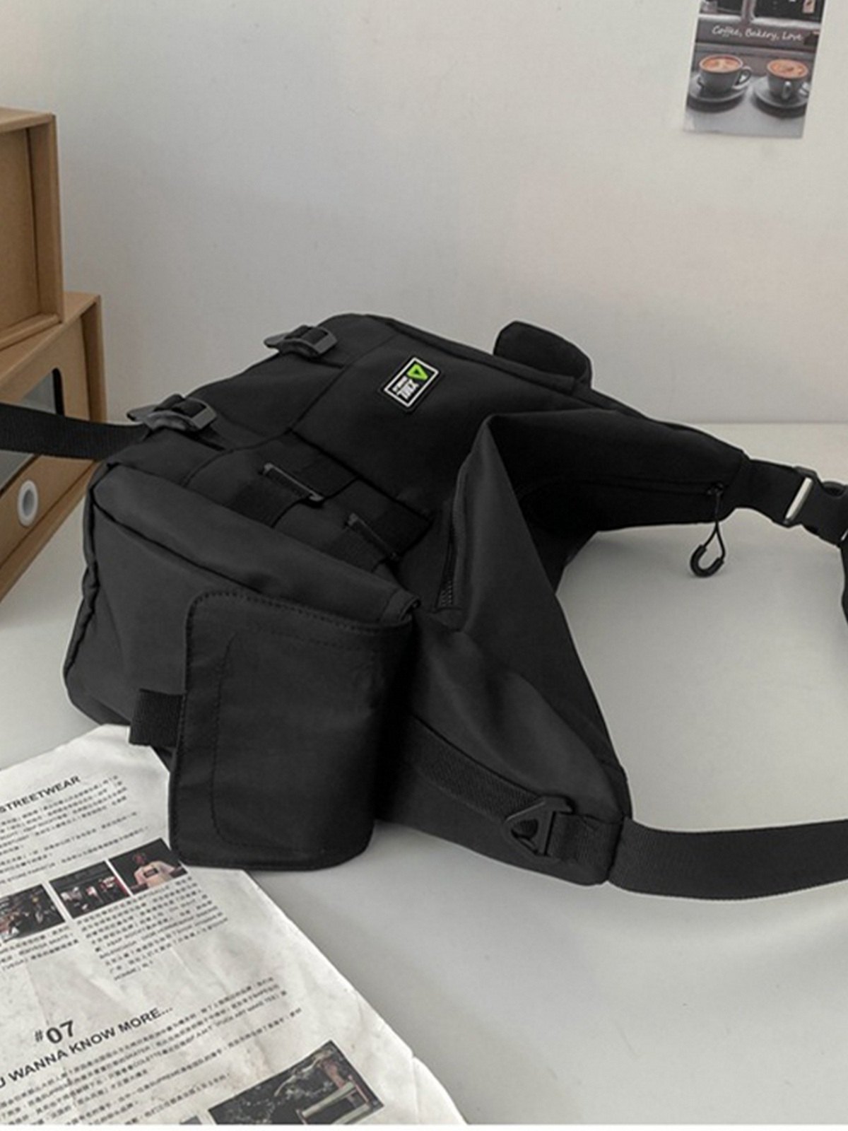 Bolso bandolera grande de nailon con correa con hebilla-2